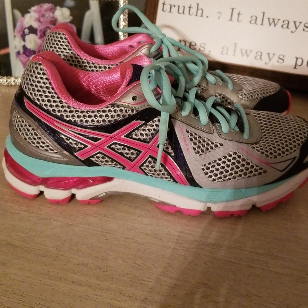 Asics GT 2000 Fluidride Sneakers